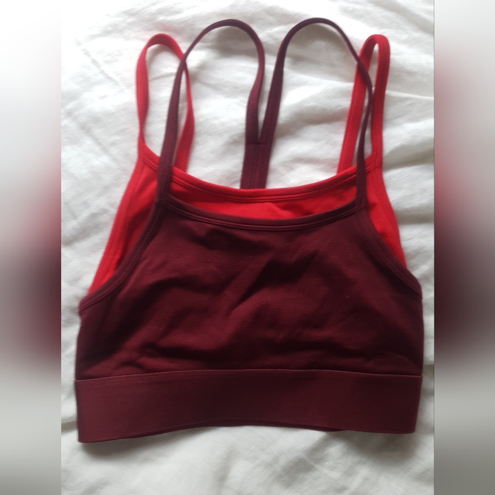 Fabletics Two-Tone Double-Strap Bralette - Burgundy & Red